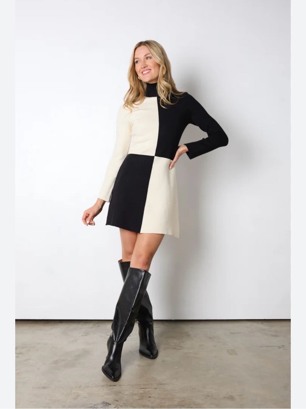 Colorblock Mini Dress - Black & Cream